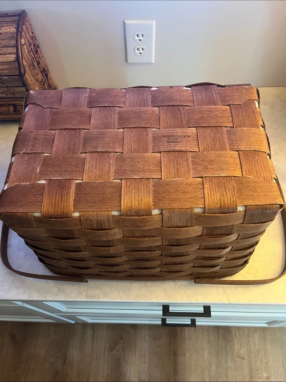 Vintage Basketville Large  Woven Wood Picnic Basket Home Decor